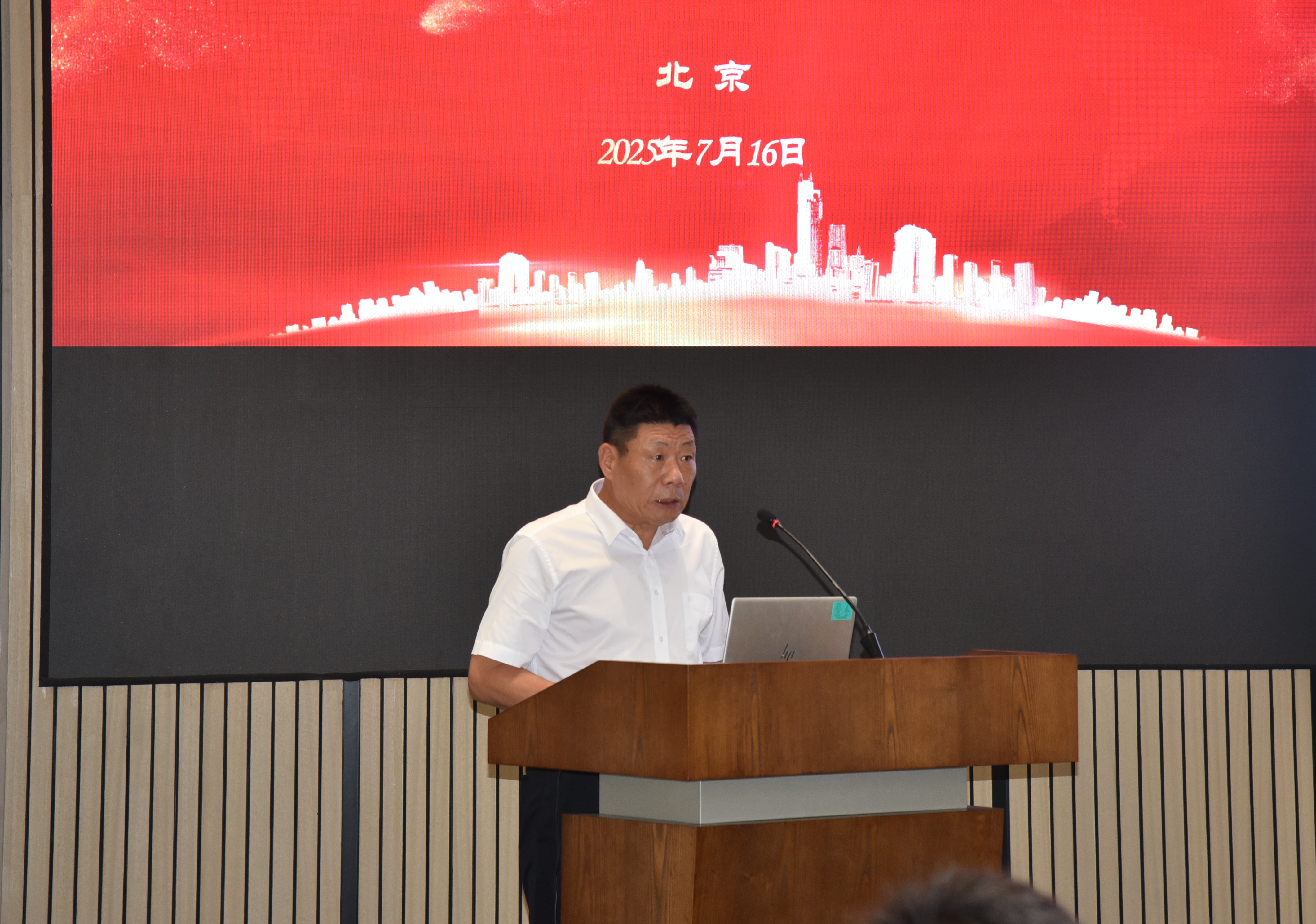 99e918f60baac9a0de7584162f945b68_.jpg 99e918f60baac9a0de7584162f945b68_.jpg